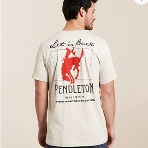 🐎 Pendleton whiskey Let’er Buck Men's Tee Bronco Graphic